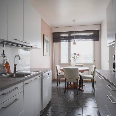 Nice And Comfortable Apartment Turku Bagian luar foto